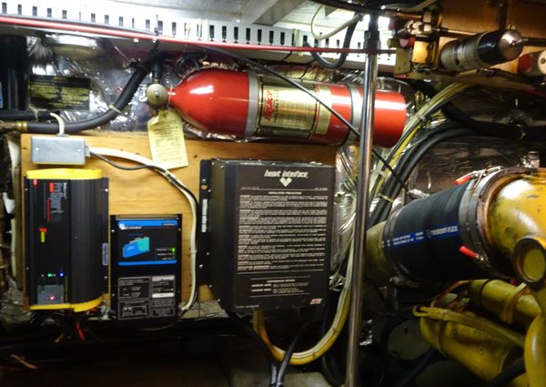 Carver 440-AFT-CABIN-MOTOR-YACHT image