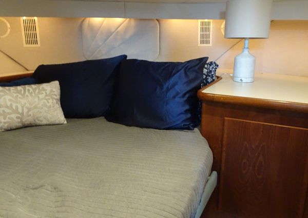 Carver 440-AFT-CABIN-MOTOR-YACHT image