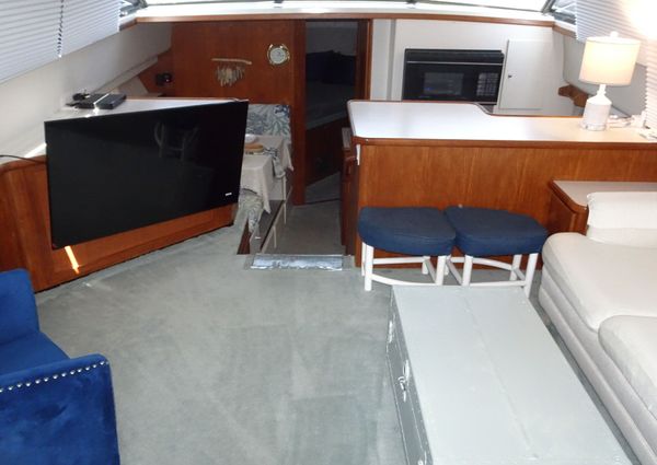 Carver 440-AFT-CABIN-MOTOR-YACHT image