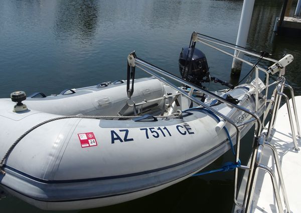 Carver 440-AFT-CABIN-MOTOR-YACHT image