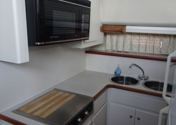 Carver 440-AFT-CABIN-MOTOR-YACHT image