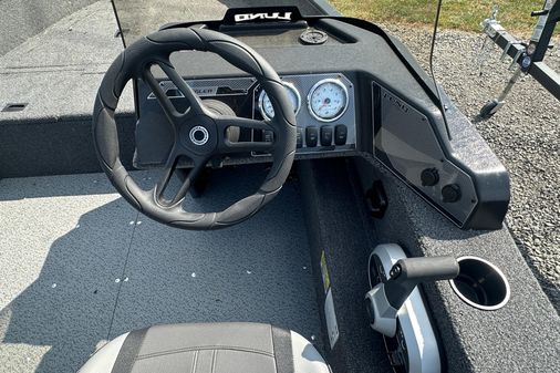 Lund 1650-ANGLER-SS image