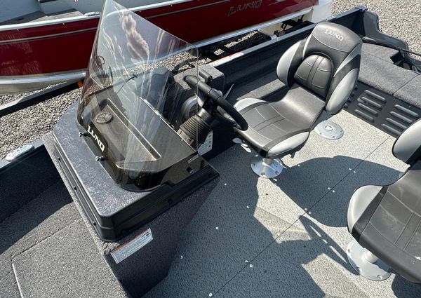 Lund 1650-ANGLER-SS image