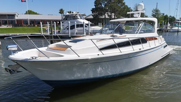 Chris-Craft Roamer 40 image