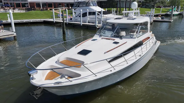 Chris-Craft Roamer 40 image