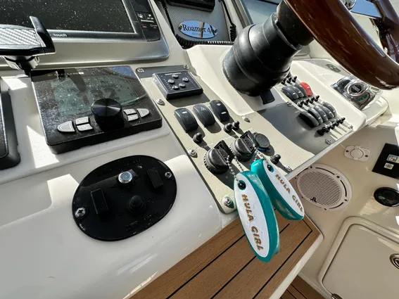 Chris-Craft Roamer 40 image