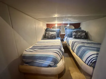 Chris-Craft Roamer 40 image