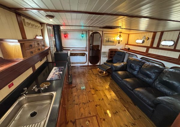 Dutch-barge 58-HOUSEBOAT image