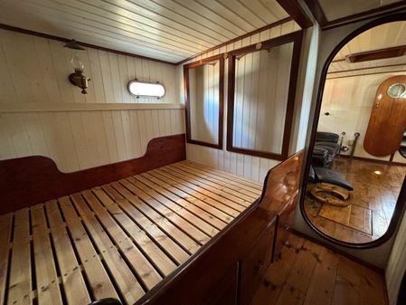 Dutch-barge 58-HOUSEBOAT image