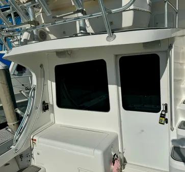 Luhrs 36 Convertible image