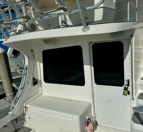 Luhrs 36 Convertible image