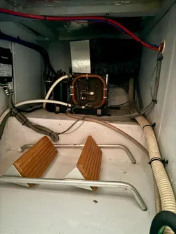 Luhrs 36 Convertible image