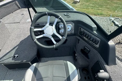 Lund 1775-IMPACT-XS-SPORT image