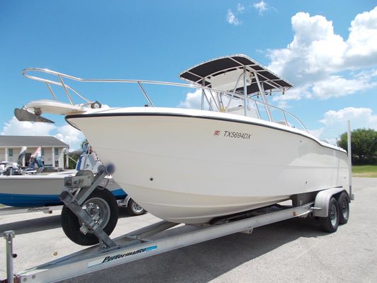 Sea Pro 255 Center Console - main image