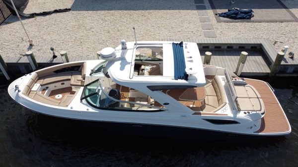 Sea Ray 350 SLX