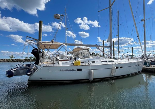 Beneteau 423 image