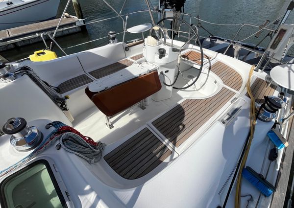 Beneteau 423 image