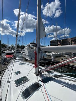 Beneteau 423 image