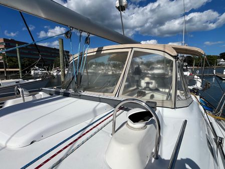 Beneteau 423 image