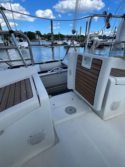 Beneteau 423 image