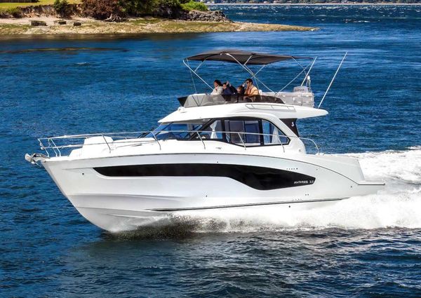 Beneteau ANTARES-12-FLY image