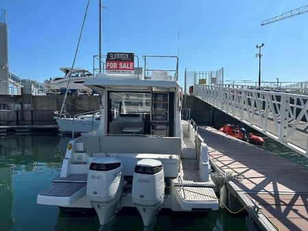 Beneteau ANTARES-11-FLY image