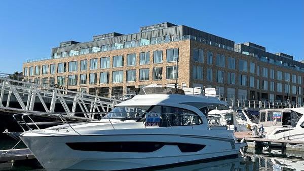 Beneteau Antares 11 Fly 