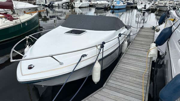 Rinker 202 Festiva