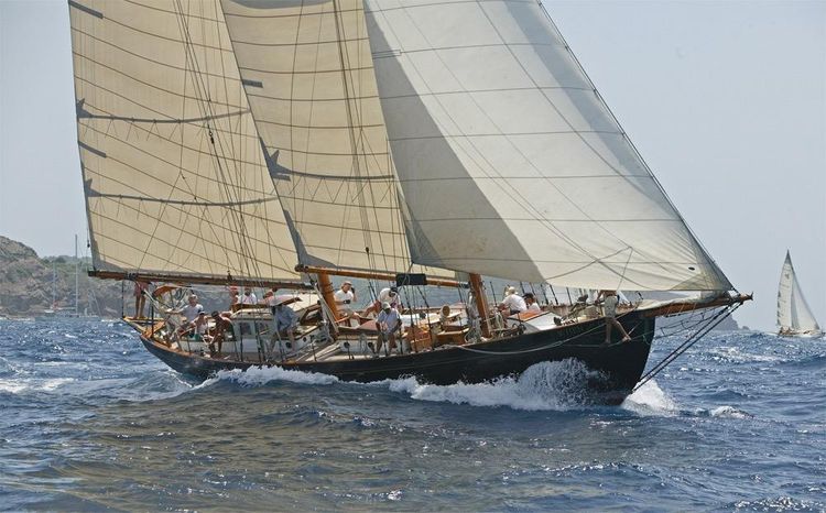 1939 J. ALDEN-PENDLETON SCHOONER 80' 1939 J. ALDEN-PENDLETON SCHOONER 80'