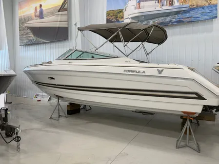 Formula 280 Bowrider 