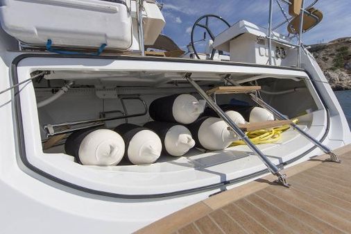 Wauquiez PILOT-SALOON-48 image