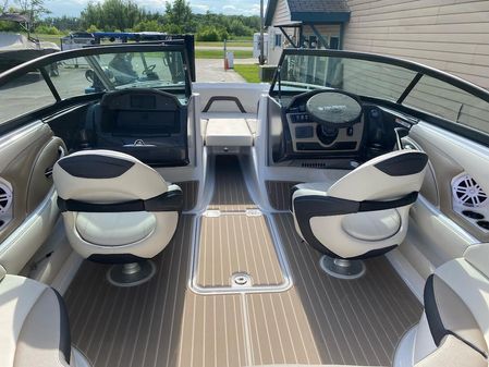 Monterey 224FS-LUXURY-FAMILY-BOWRIDER image