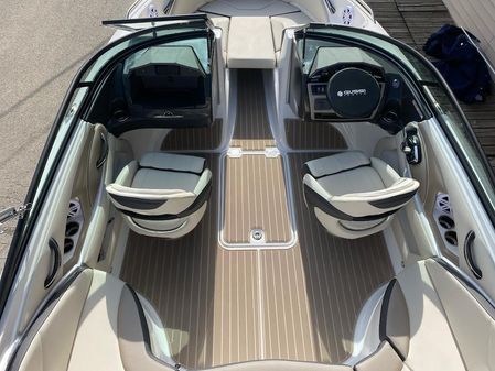 Monterey 224FS-LUXURY-FAMILY-BOWRIDER image