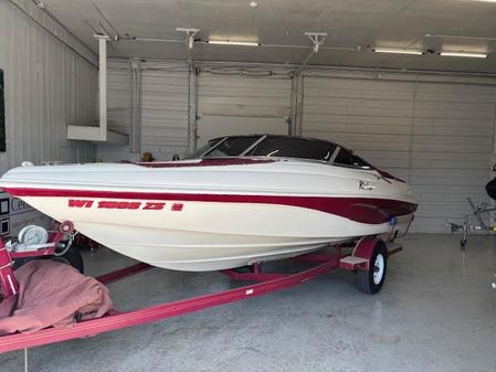 Rinker CAPTIVA-212 image