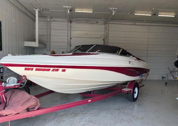 Rinker CAPTIVA-212 image