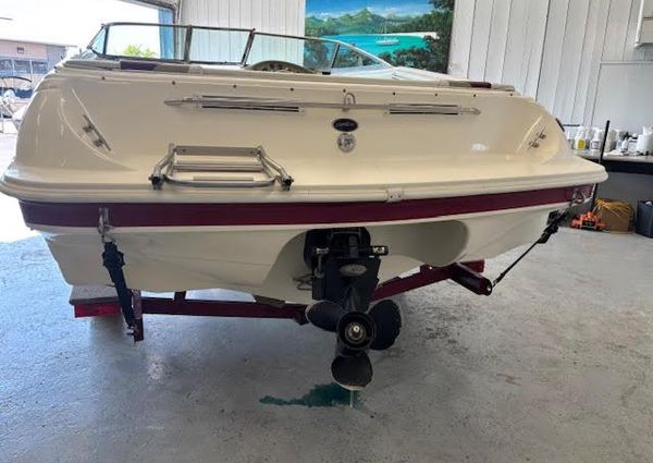 Rinker CAPTIVA-212 image