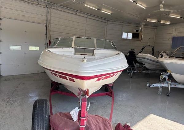 Rinker CAPTIVA-212 image