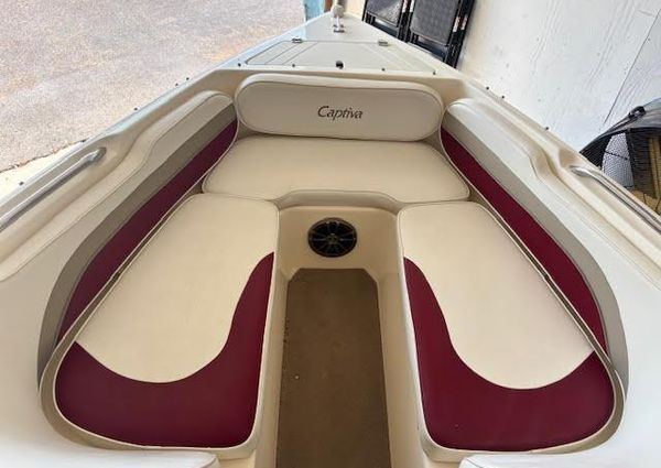 Rinker CAPTIVA-212 image