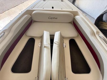 Rinker CAPTIVA-212 image