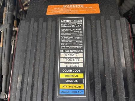 Rinker CAPTIVA-212 image