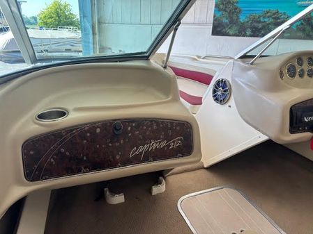 Rinker CAPTIVA-212 image