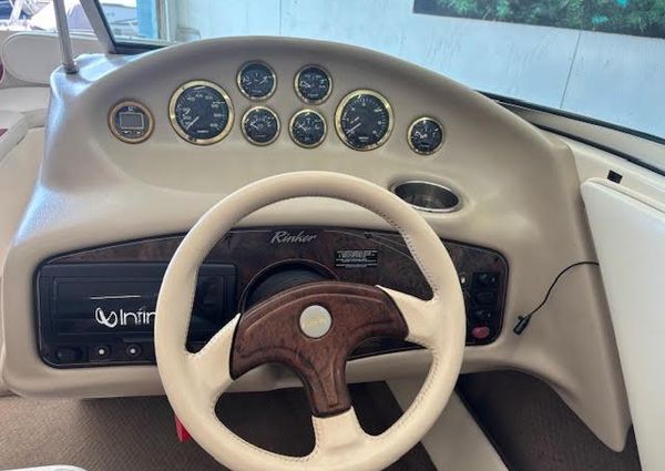 Rinker CAPTIVA-212 image