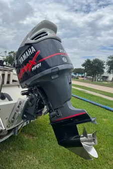 Boston-whaler 21-OUTRAGE image