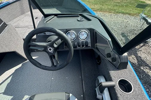 Lund 1650-REBEL-XL-SPORT image