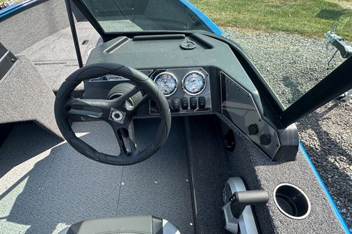 Lund 1650-REBEL-XL-SPORT image