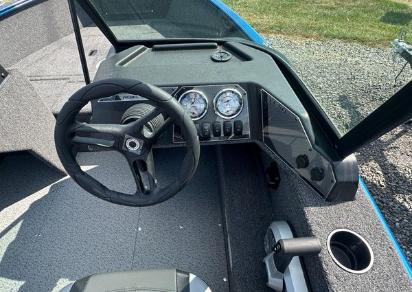 Lund 1650-REBEL-XL-SPORT image