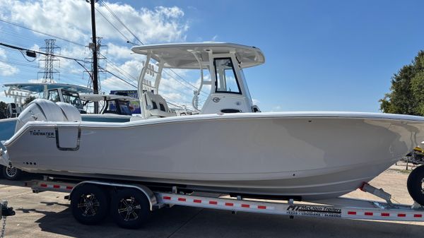 Tidewater 282 CC Adventure
