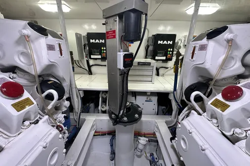 Viking 55 Convertible image