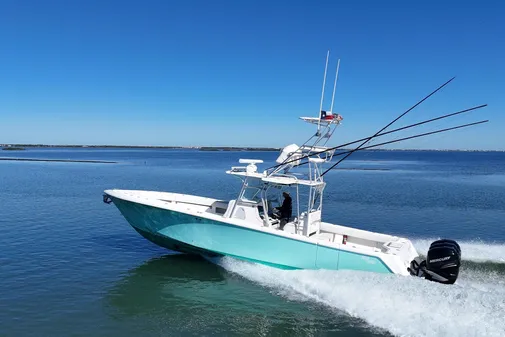 SeaVee 39B Center Console image