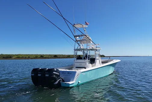 SeaVee 39B Center Console image